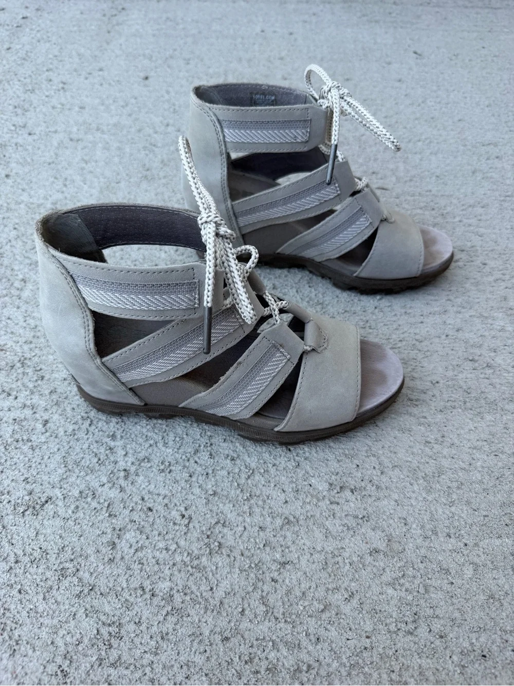 Women's Sorel Joanie Cutout Wedge Sandals in Light Gray